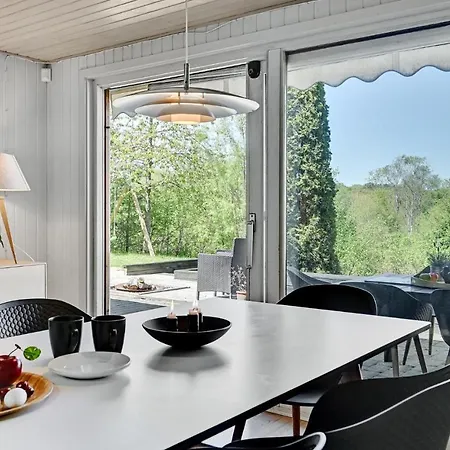 Gorgeous In With House A Panoramic View *