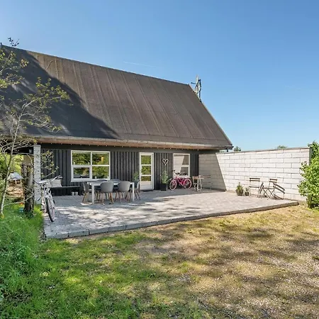 Holiday home Gorgeous In With House A Panoramic View
